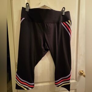 Lane Bryant Livi wicking capri leggings